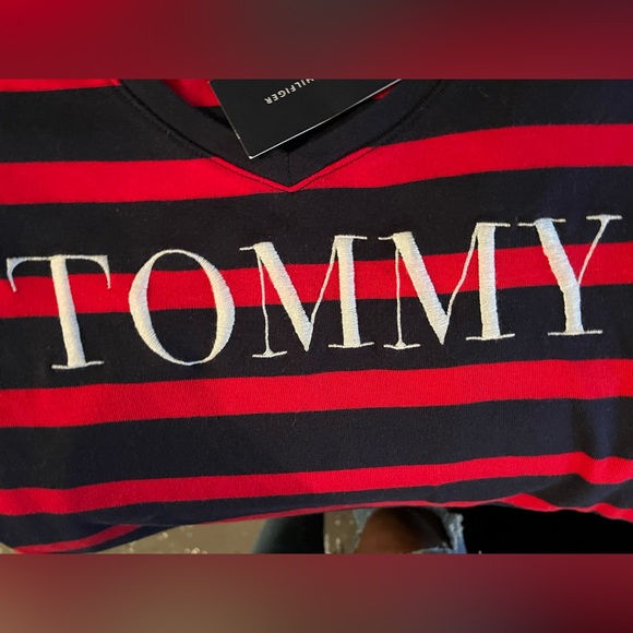 Tommy T-Shirt Sz S - Picture 3 of 4